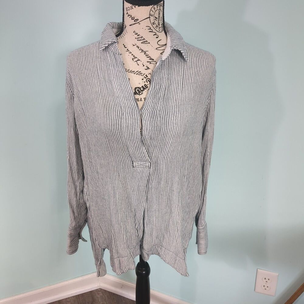 Free People Subtle Stripe Sloucy V Neck Popover Blouse Tunic S Small